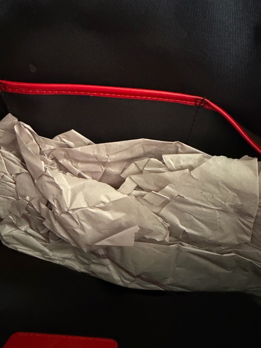 St. John Red Floral Shoulder Bag with Dust Bag New $250 - Picture 8 of 12